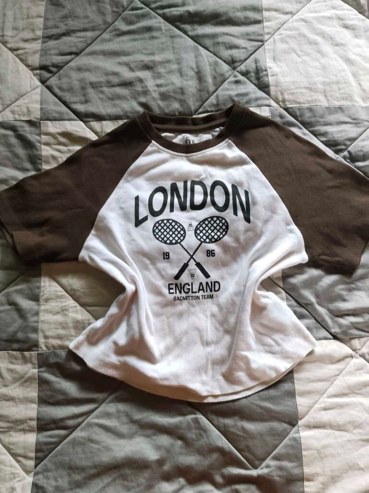 London England Graphic Tee
