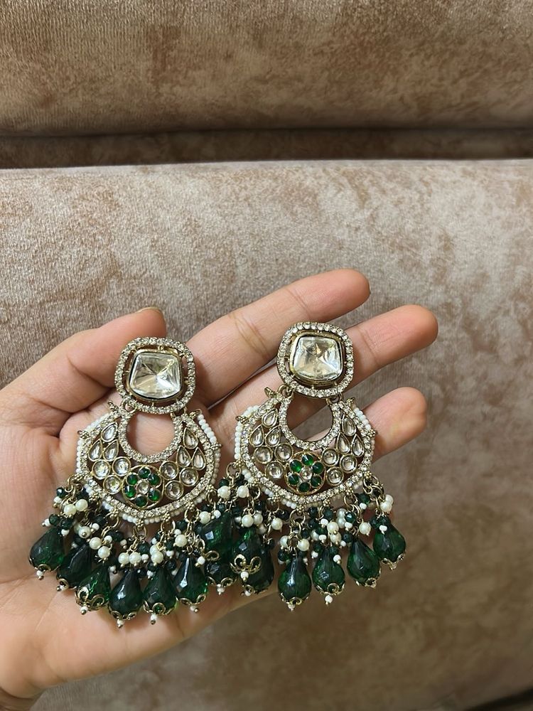 Emerald Green Kundan Earrings
