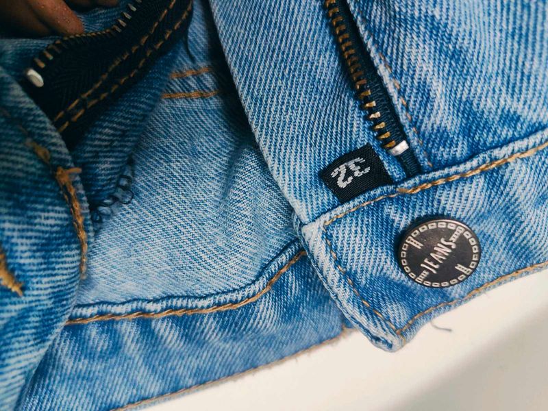 Light Wash Straight Denim Jeans