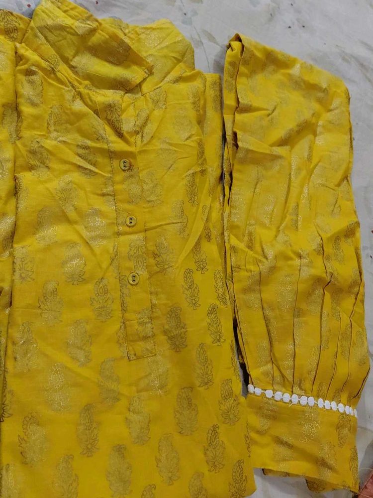 dark Yellow Printed Kurta Set leanth 37