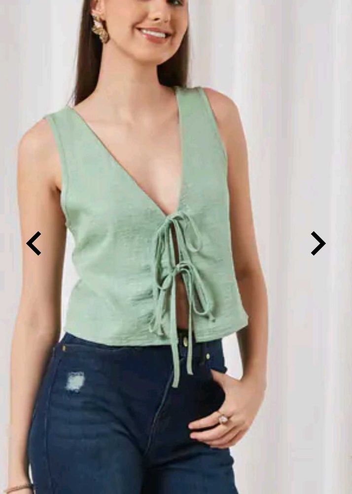Shein Sleeveless Front Tie Up Top