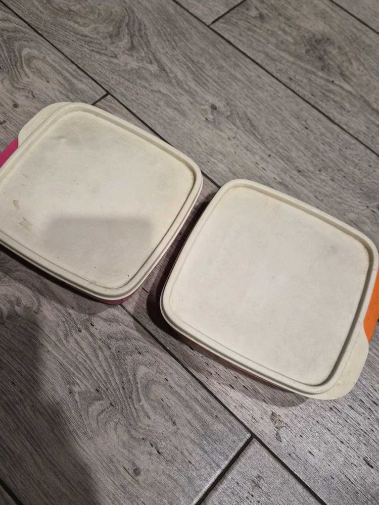 Set of 2 Square Food Storage Containers