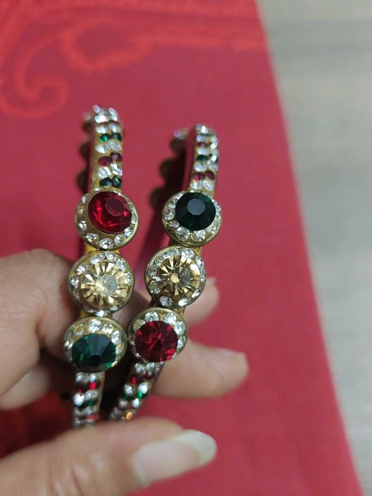 Elegant Stone-Studded Bangle Set