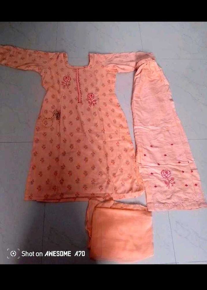 Peach Embroidered Kurta with Palazzo Pants free ea