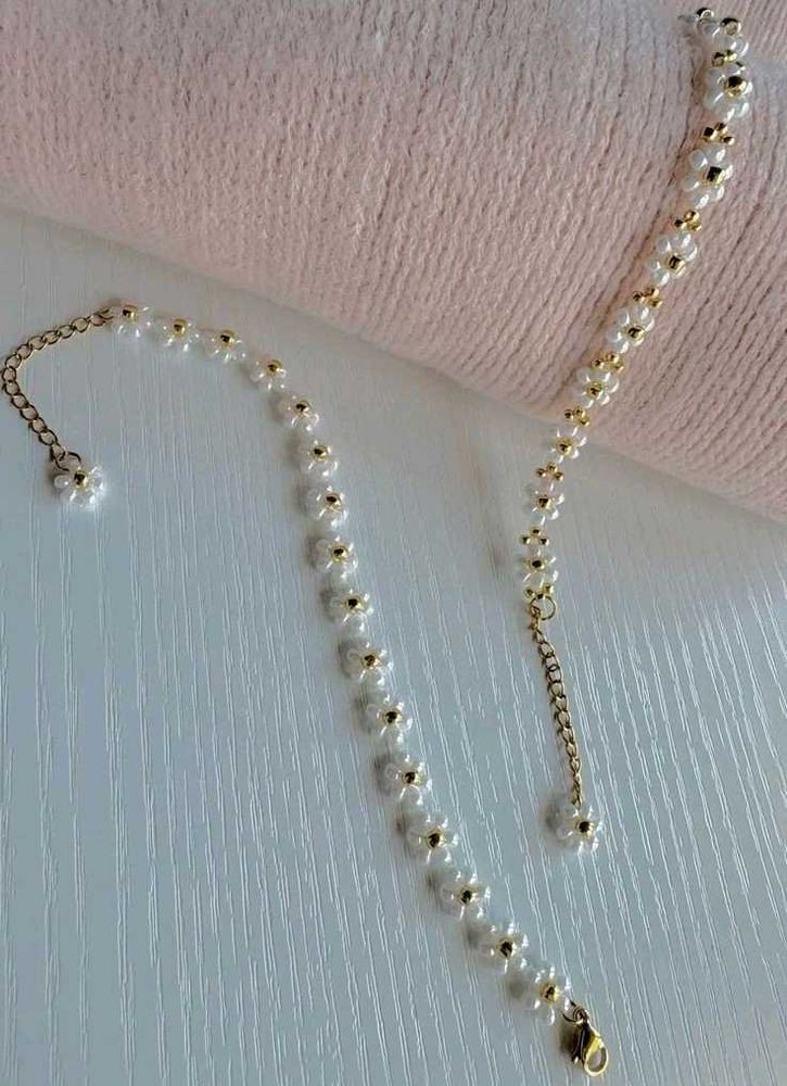 Daisy Beaded Necklace❤️