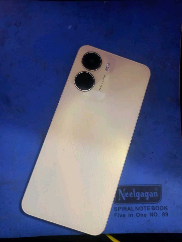 vivo y16