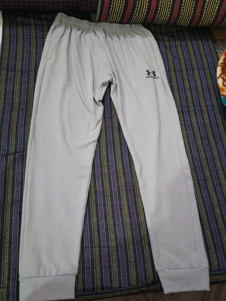 Under Armour Joggers - Light Grey