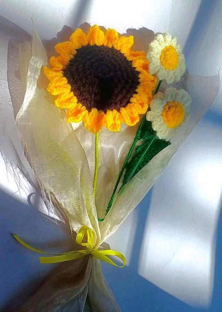 Crochet Sunflower &amp; Daisy Bouquet