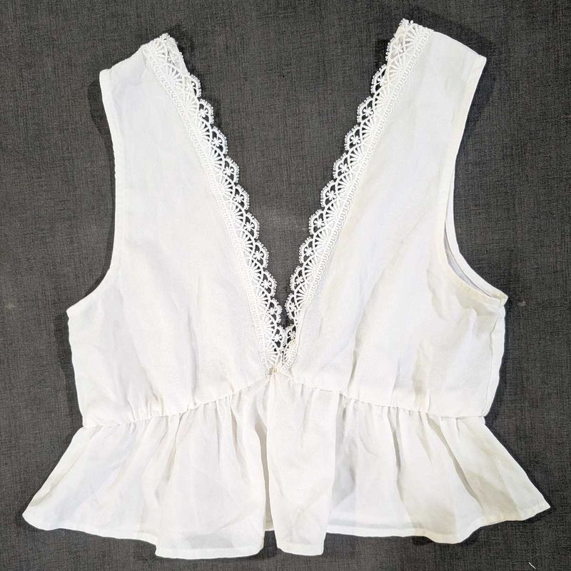 New White Lace Trim Sleeveless Top