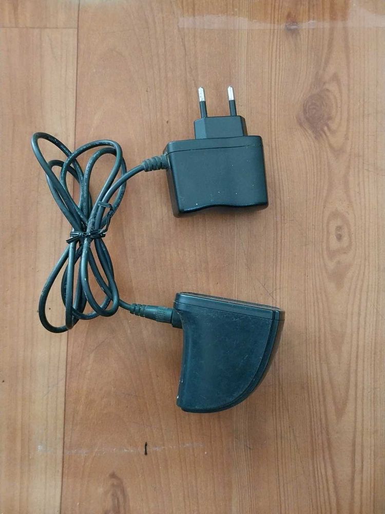 NOVA Trimmer Charger