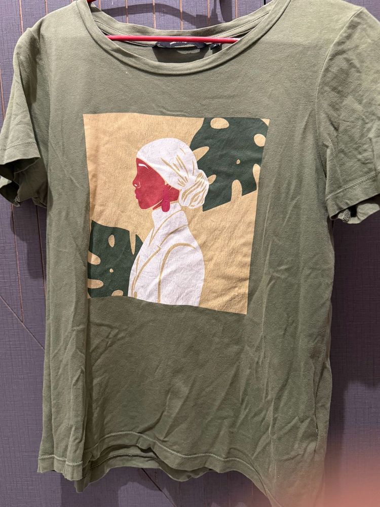 Olive Green Graphic T-Shirt