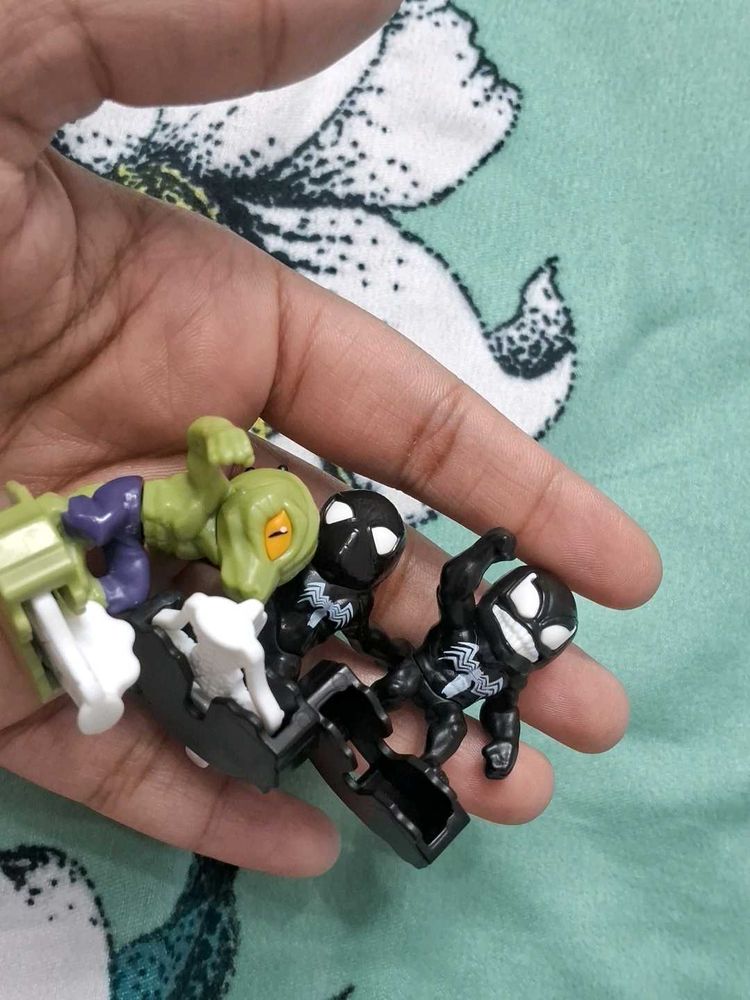 Spider-Man &amp; Venom Mini Figures