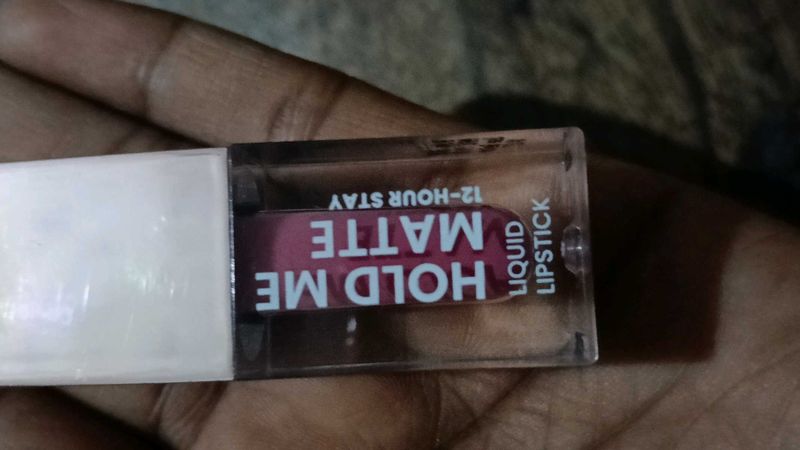 Hold Me Matte Liquid Lipstick