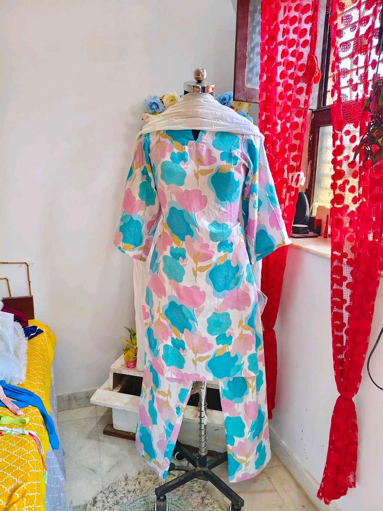 Floral Print Kurta Set with Dupatta