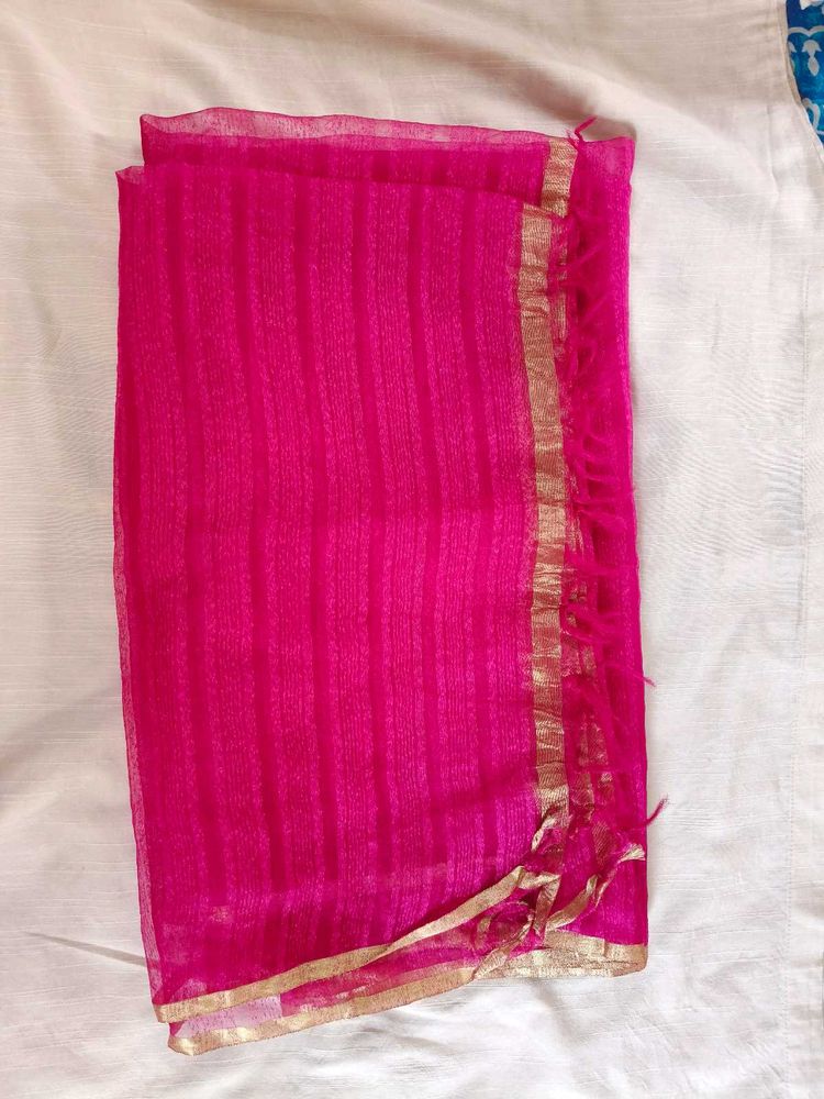 Srishti Fuschia Pink Zari Border Dupatta