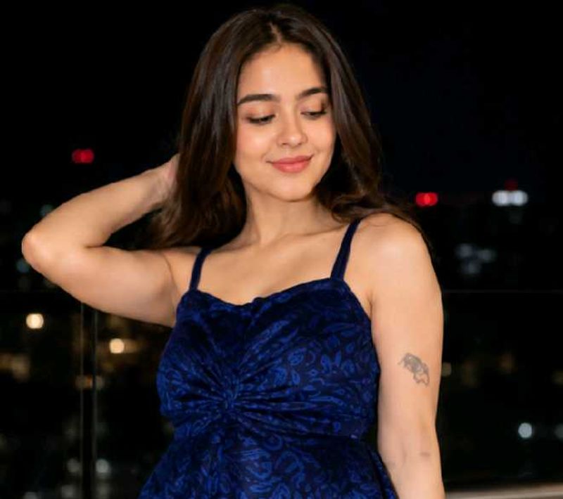 Stunning Blue Velvet Party top