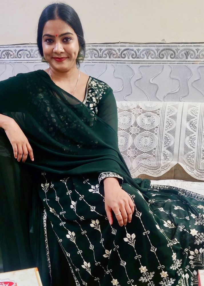 Emerald Green Embroidered Salwar Kameez