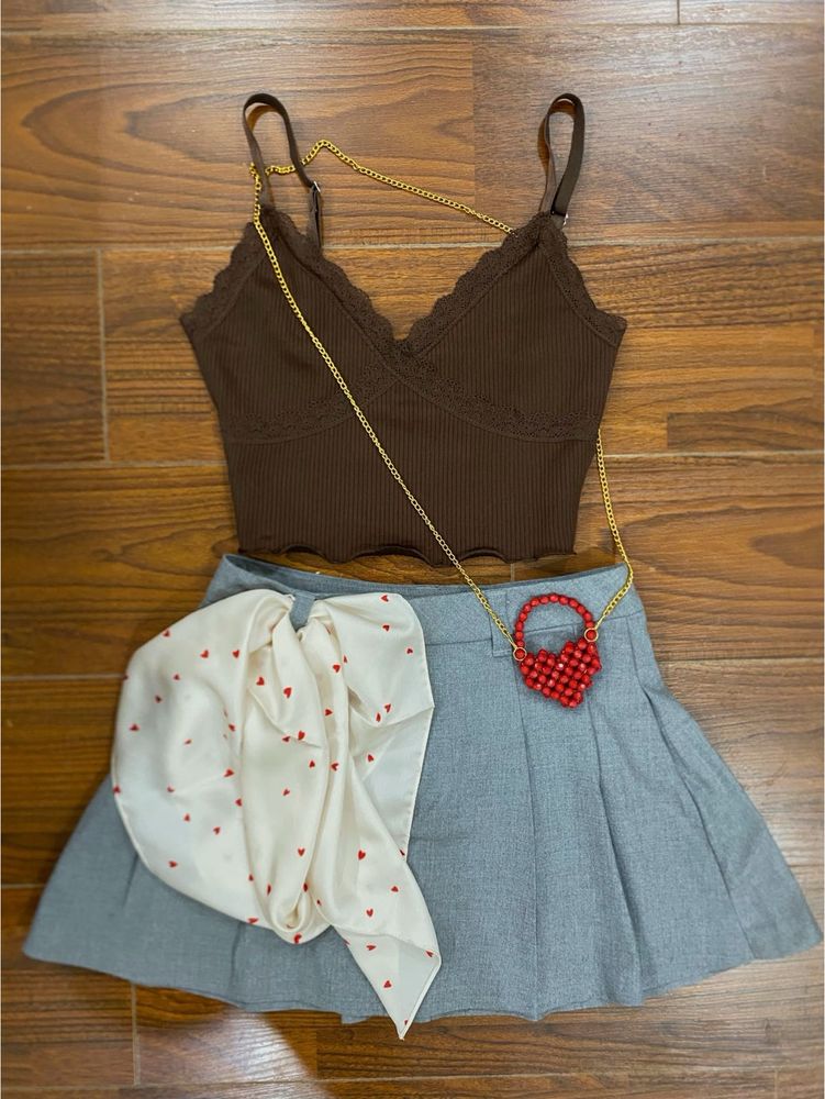 H&amp;M Ribbed Crop Top