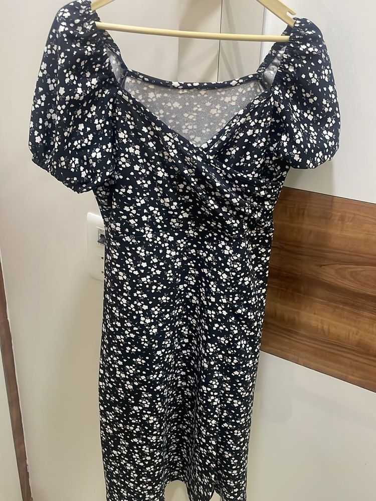 Floral Puff Sleeve Midi Dress