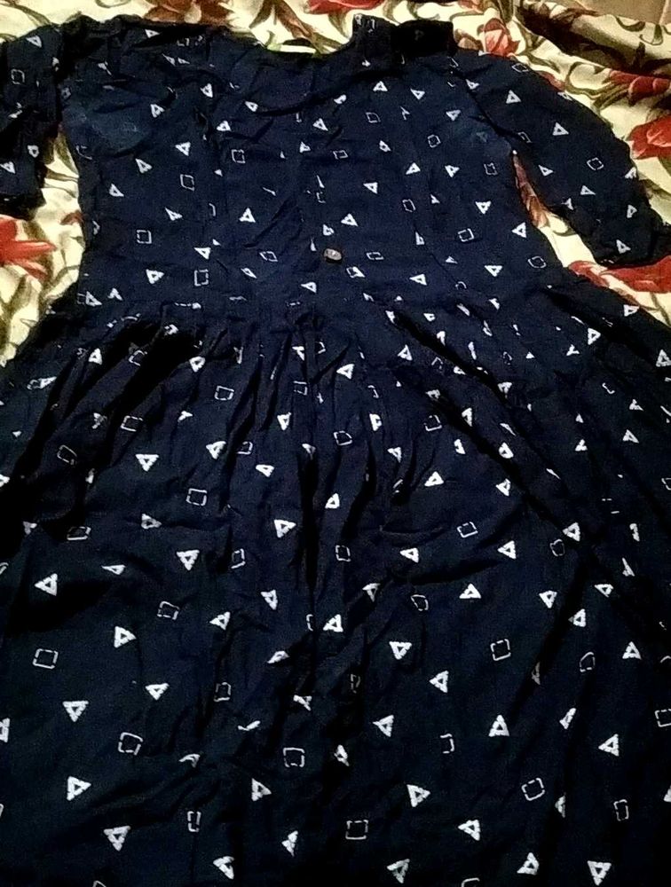 Stylish Navy Blue Printed Kurta  Feeding Friendly