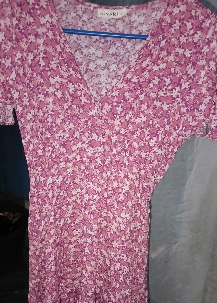 Chic Pink Floral Midi Dress