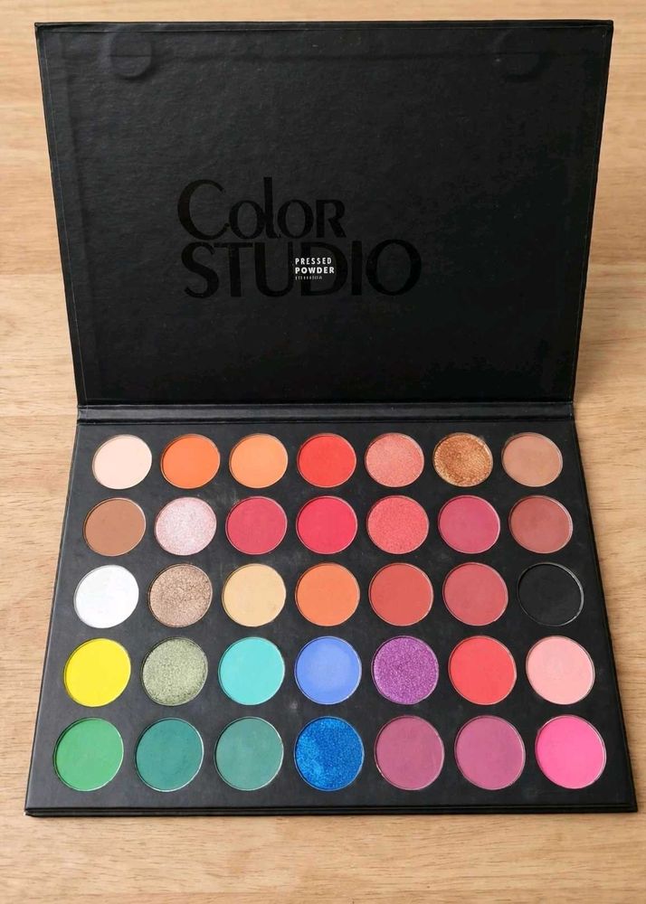 Color Studio Pressed Powder Eyeshadow Palette