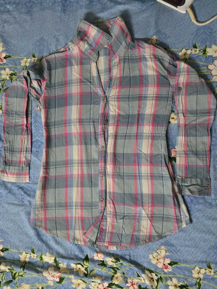 Plaid Button-Up Shirt