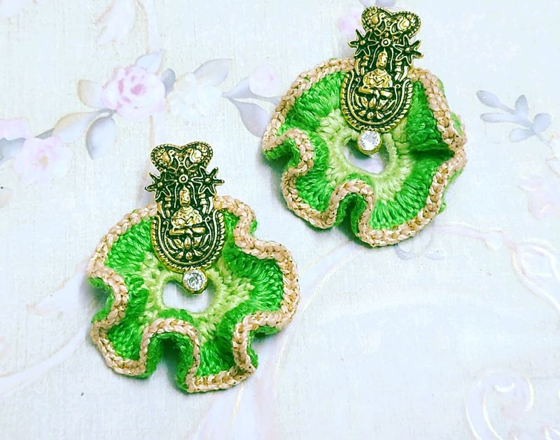 CROCHET EARRINGS WITH STUD