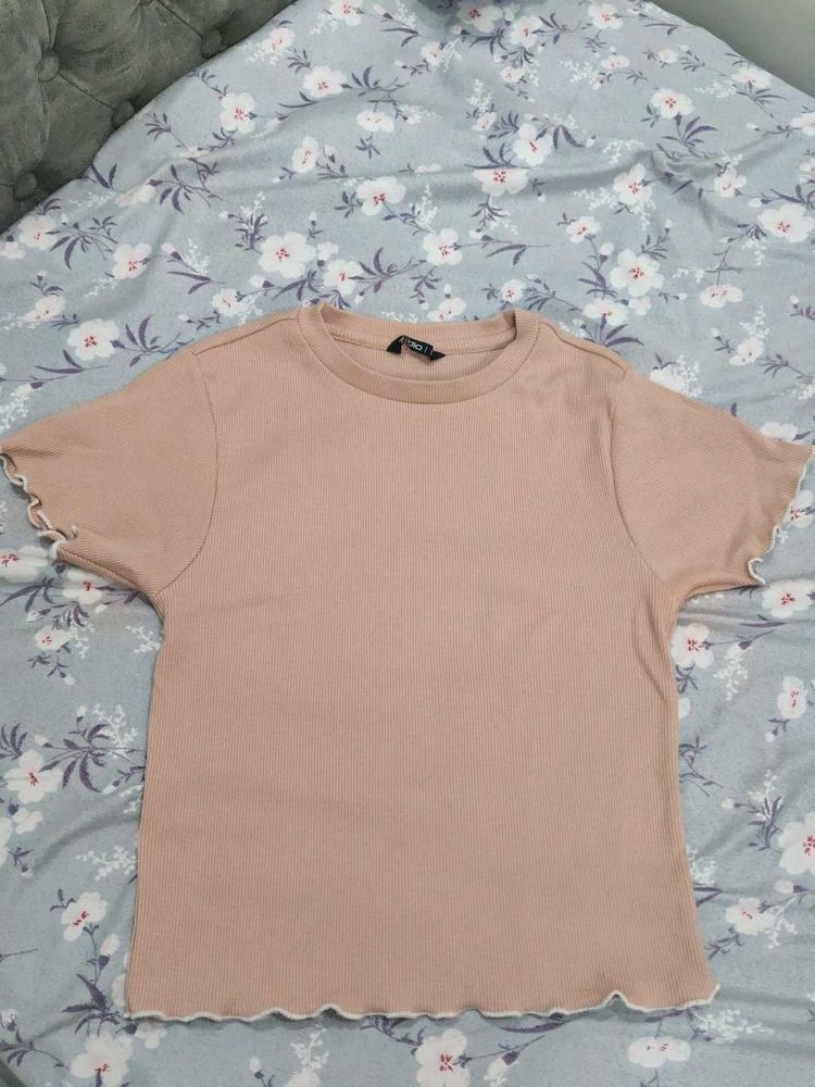 Cute Ribbed Lettuce Hem T-Shirt