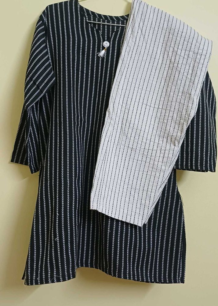 Stylish Striped Kurta Set