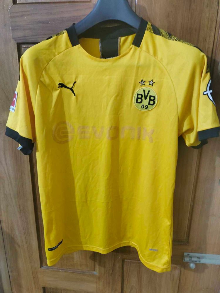 BVB Borussia Dortmund Puma logo jersey