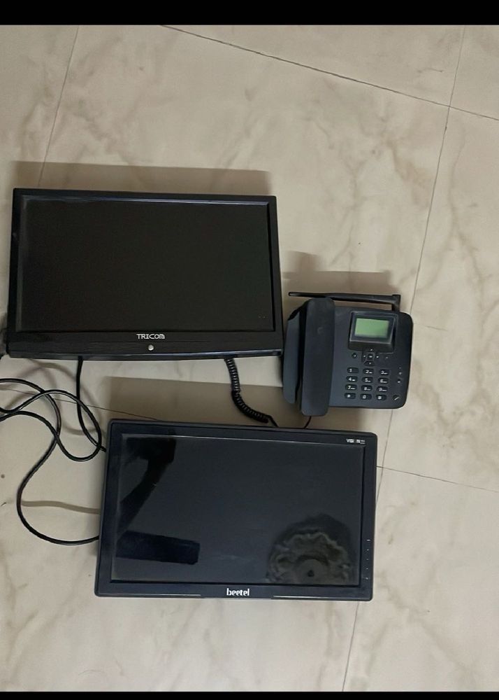 2 Monitors and Phone Bundle