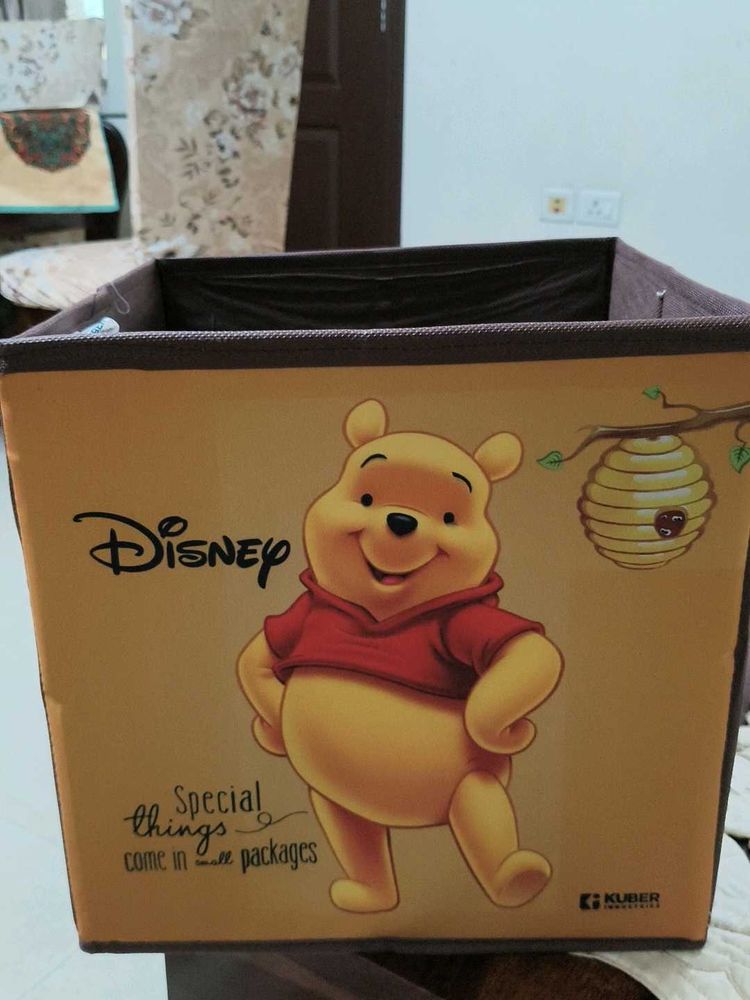Disney Winnie the Pooh Storage Box