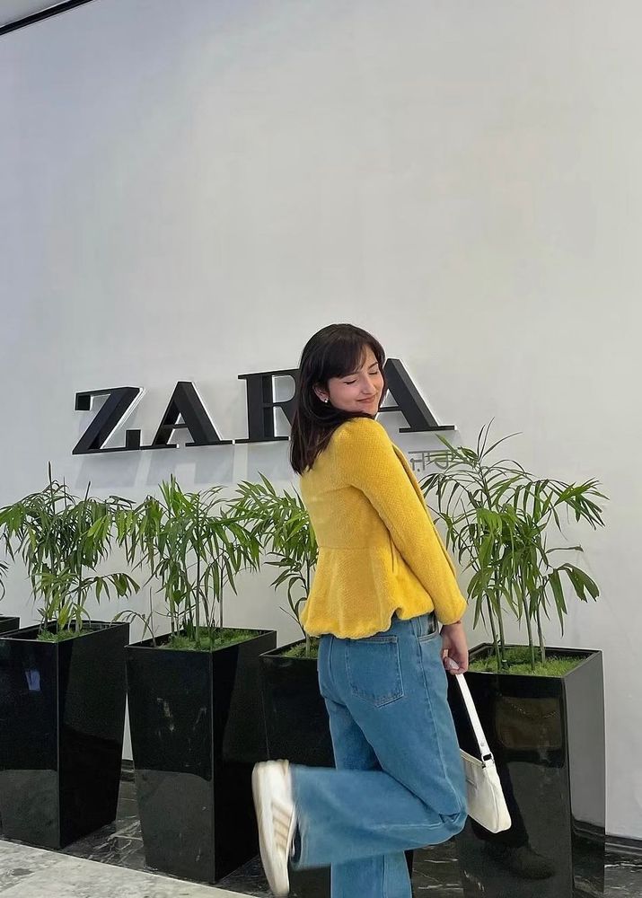 Stylish Yellow Cropped Jacket