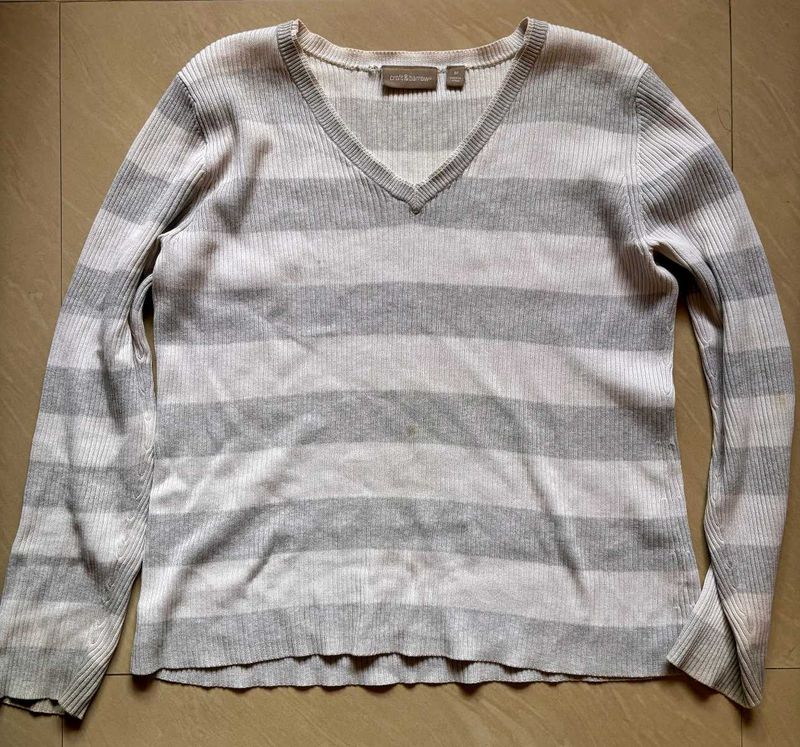 Striped V-Neck Long Sleeve Top
