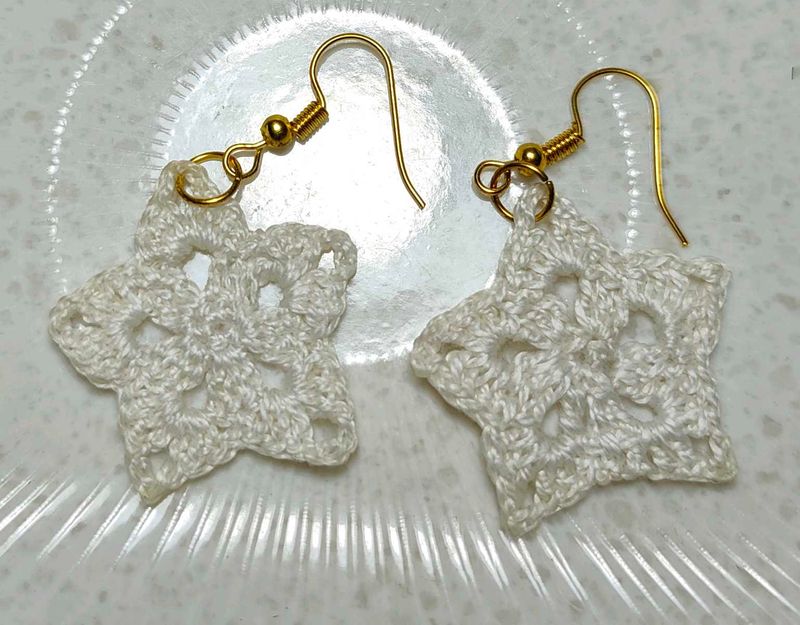 White Crochet Star Earrings