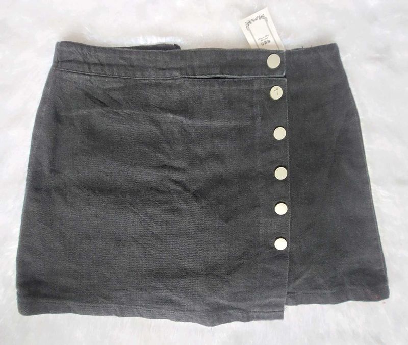 Button Denim Mini Skirt
