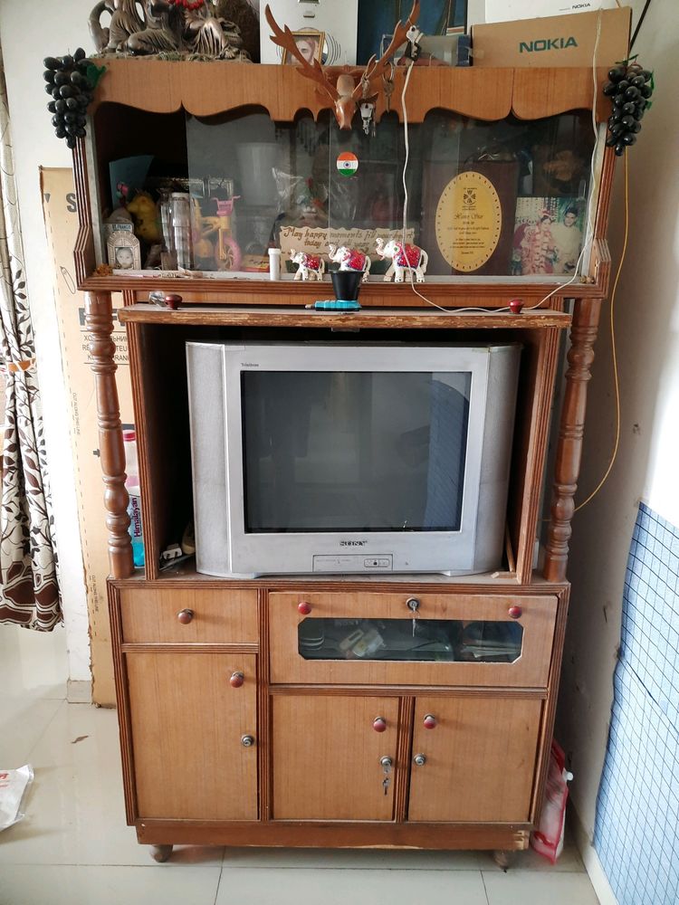 Showcase (TV Set)