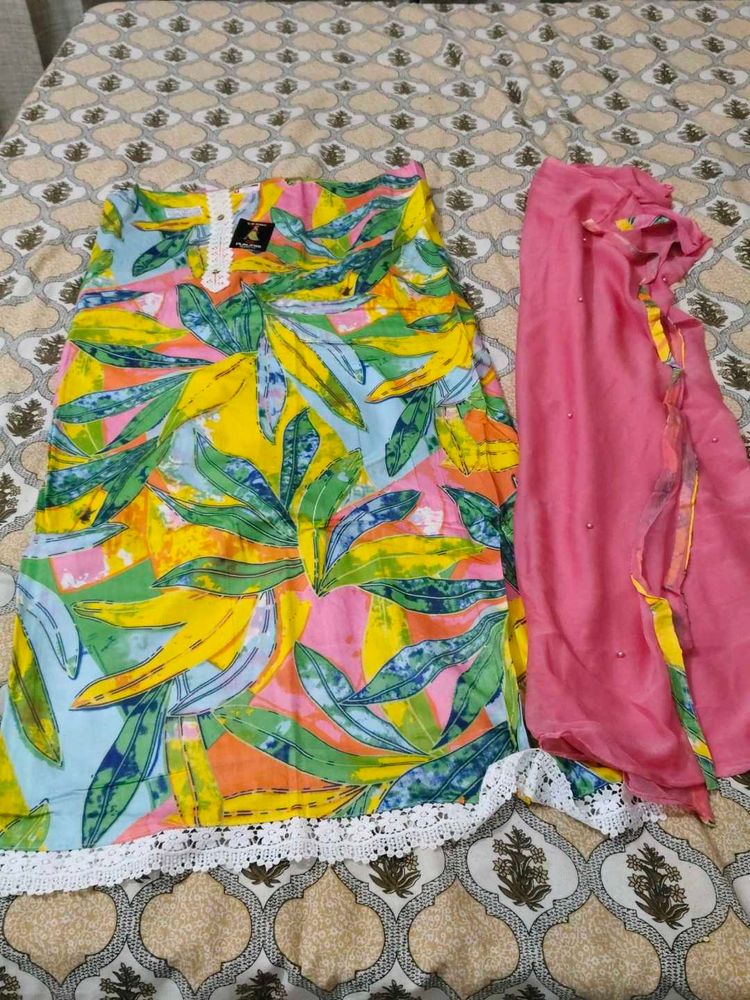 Vibrant Leaf Print Kurta Set with Dupatta