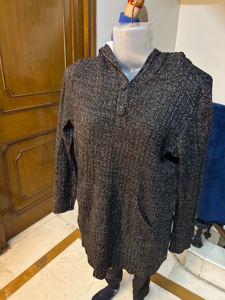 Stylish Knit Hoodie