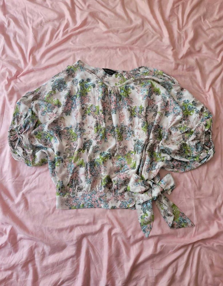 Floral Print Tie-Front Blouse