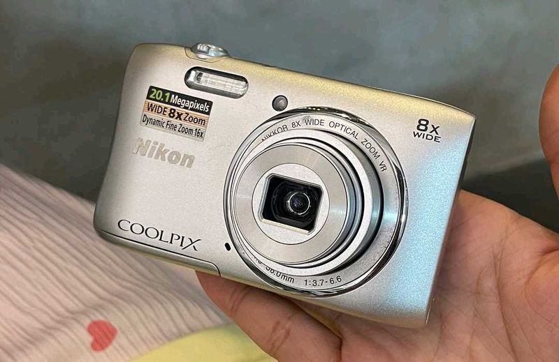 Nikon Coolpix S3600 Digital Camera