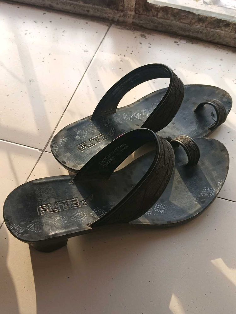 Flite Black Flip Flop Sandals