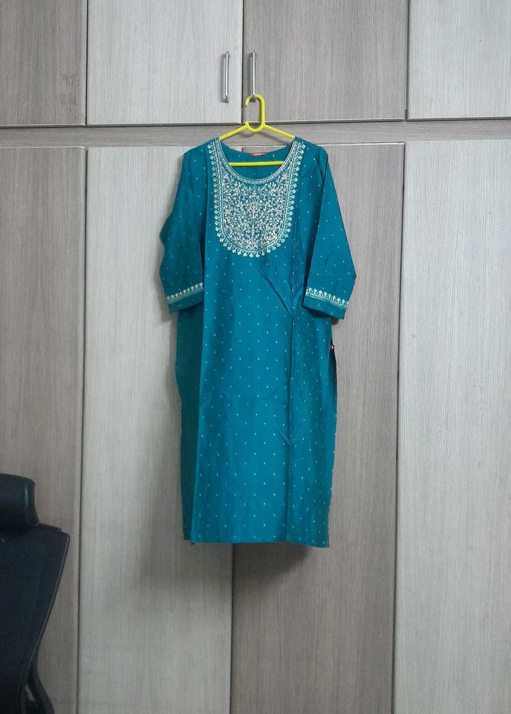 Teal Kurta with Intricate Neck Embroidery and mela