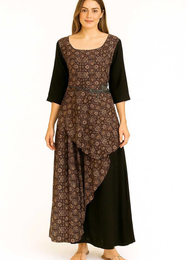 Elegant Indo-Western Layered Dress 🌿