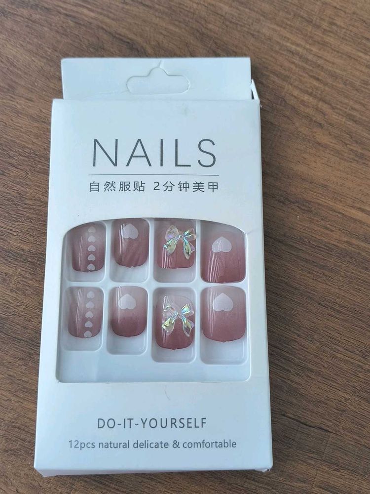 Nails - 12 Pcs Natural Delicate Press-Ons