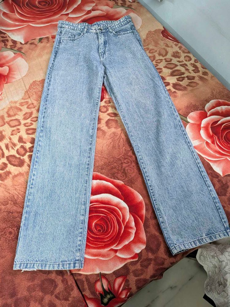 Light Wash Wide Leg Jeans