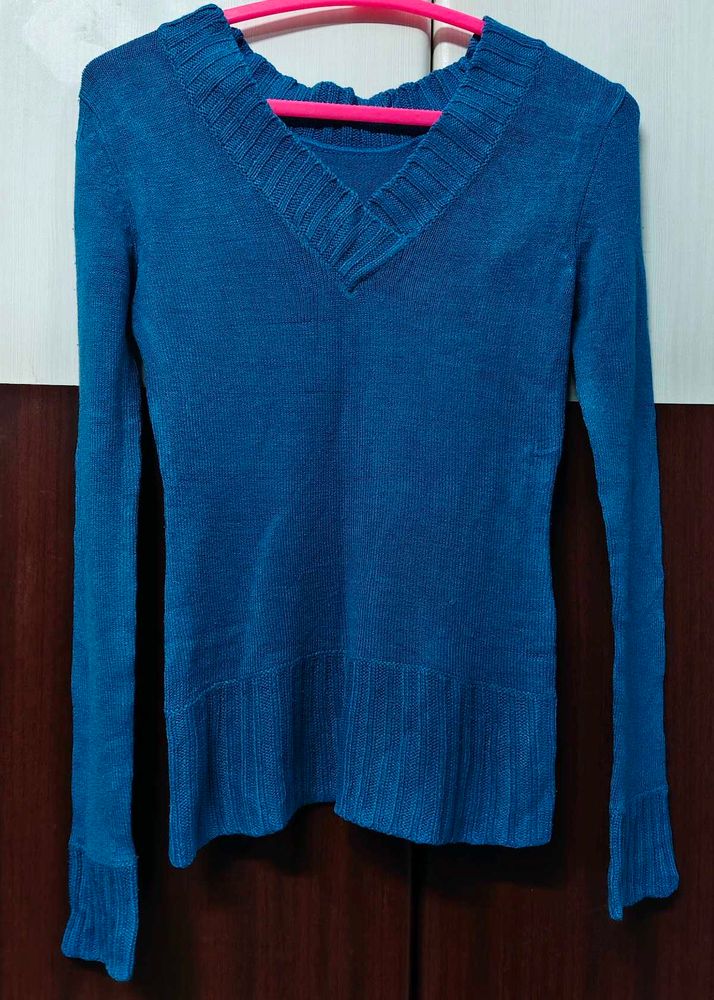 Blue V-Neck Long Sleeve Sweater