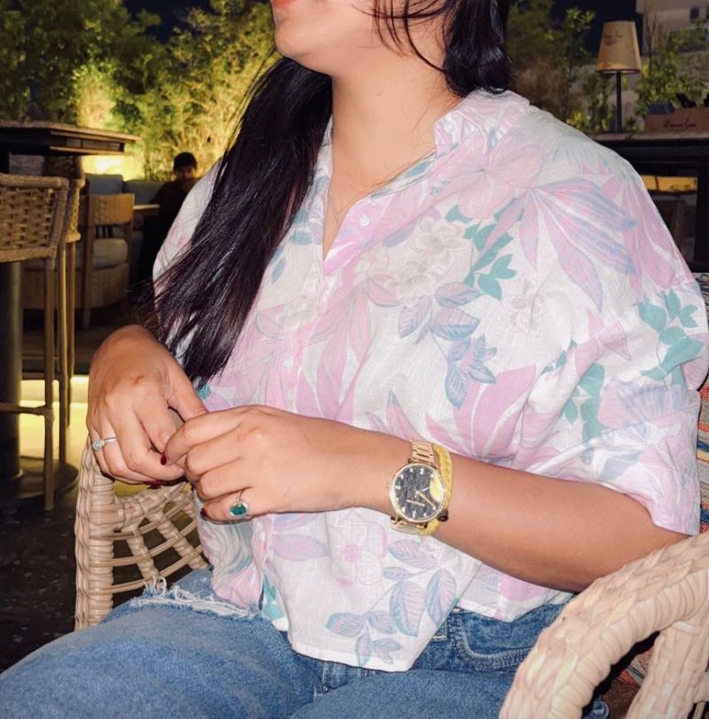 Lightweight Floral Print Shirt crop