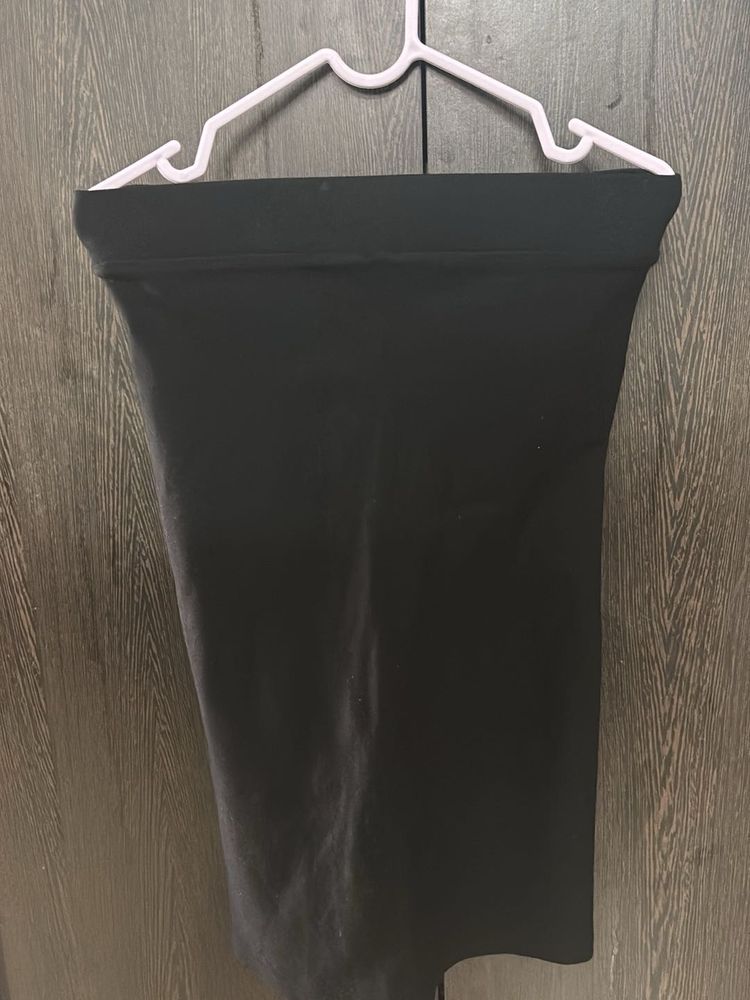 Black formal skirt